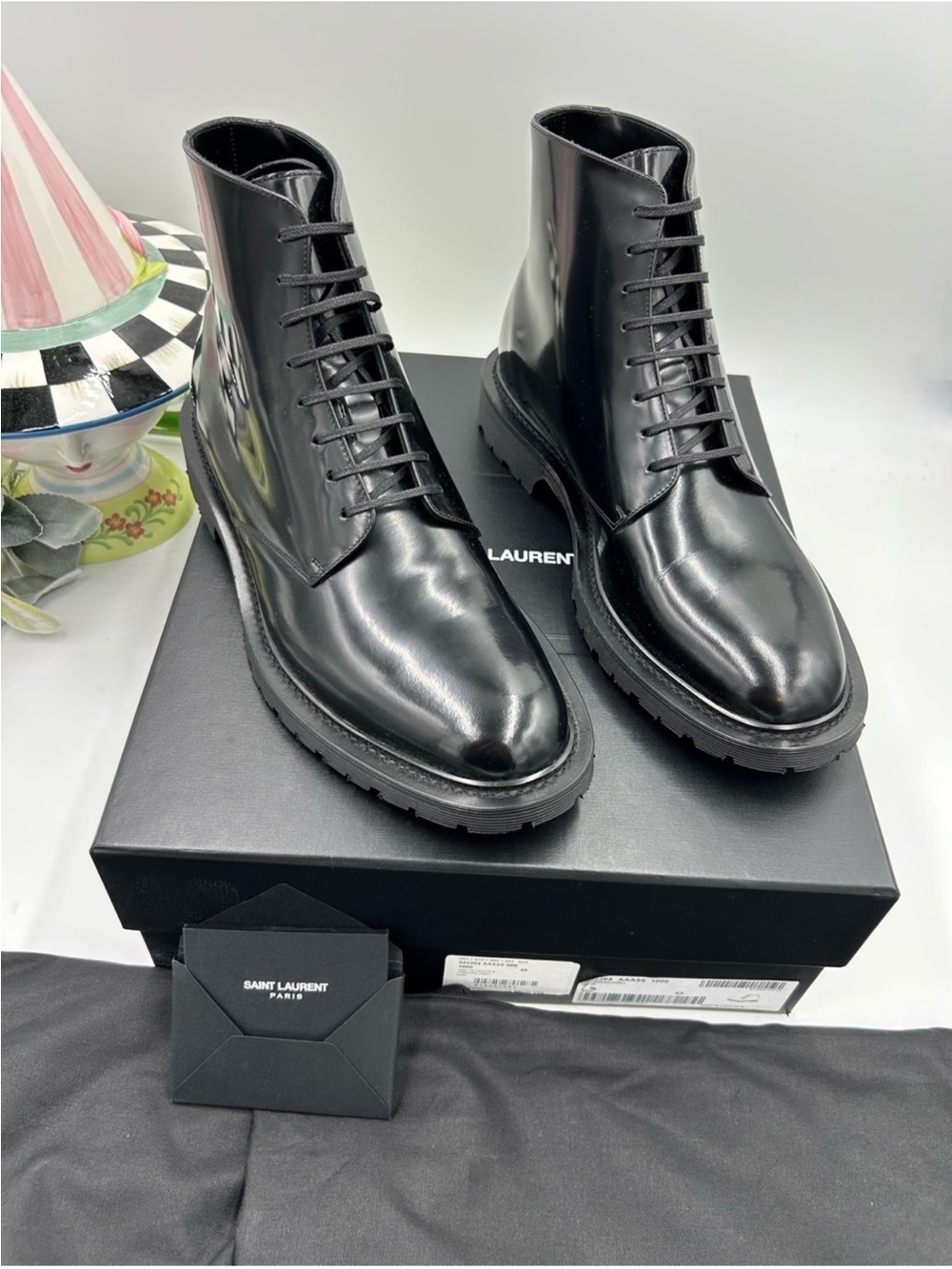 Men’s Saint Laurent combat boots size 43 made in Italy NWT